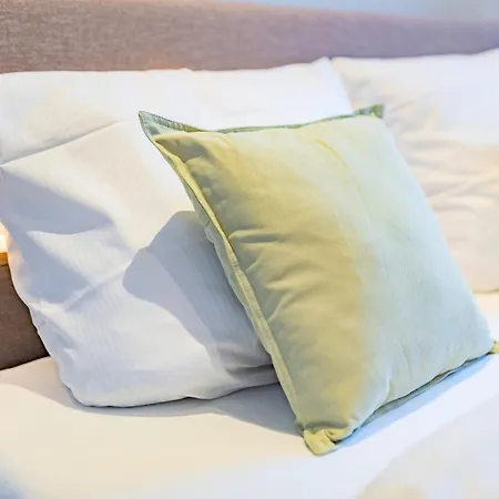 Apart-hotel Oh Key - Unlock Your - Zentral In Fulda-city Fulda